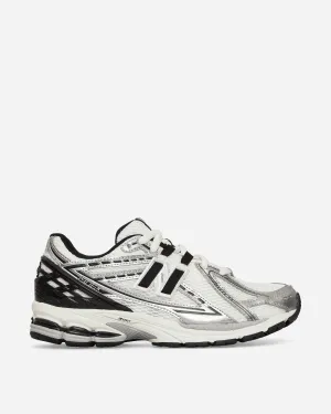 1906R Sneakers Silber Metallic / Schwarz / Meersalz