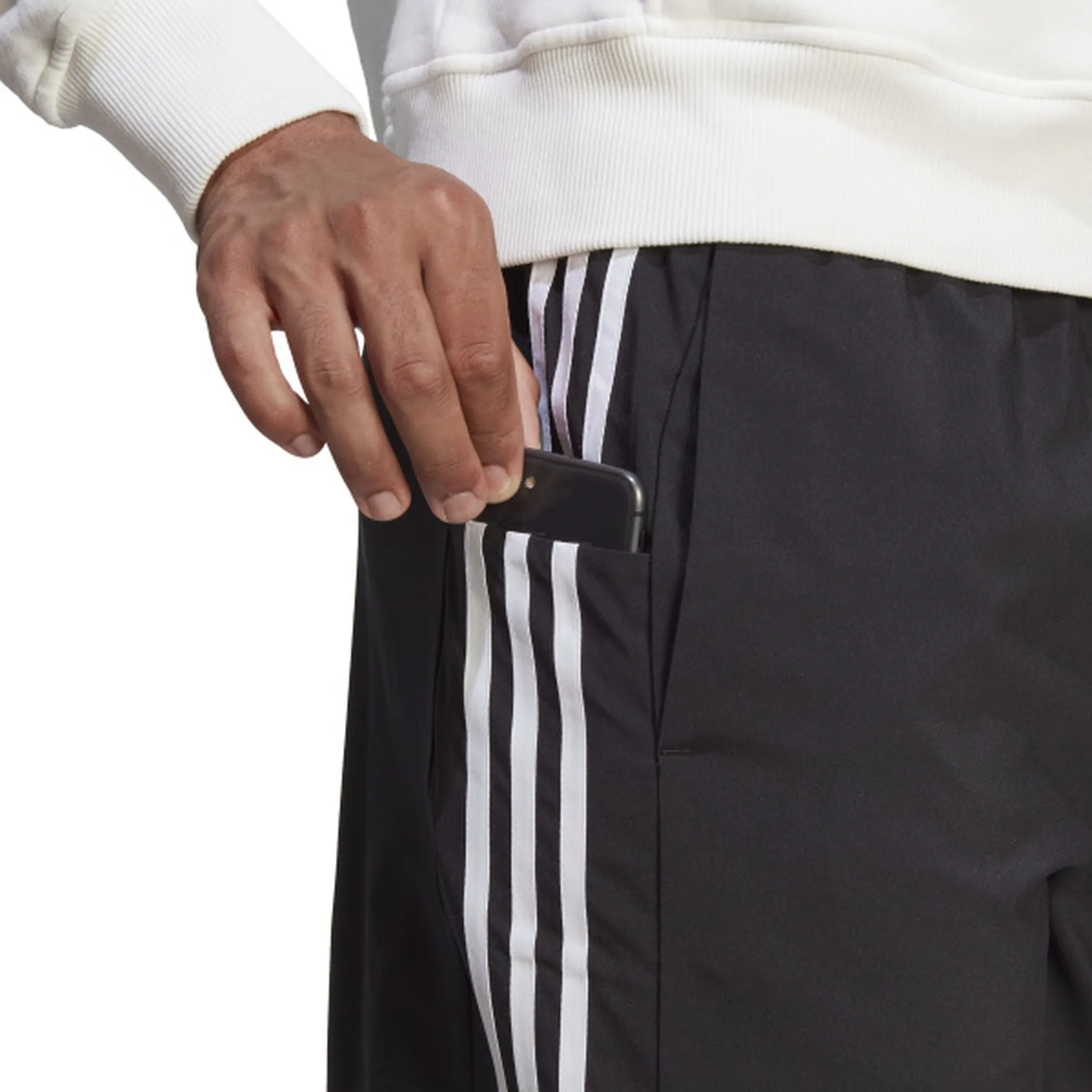Adidas Herren Essentials Chelsea 3-Streifen Shorts