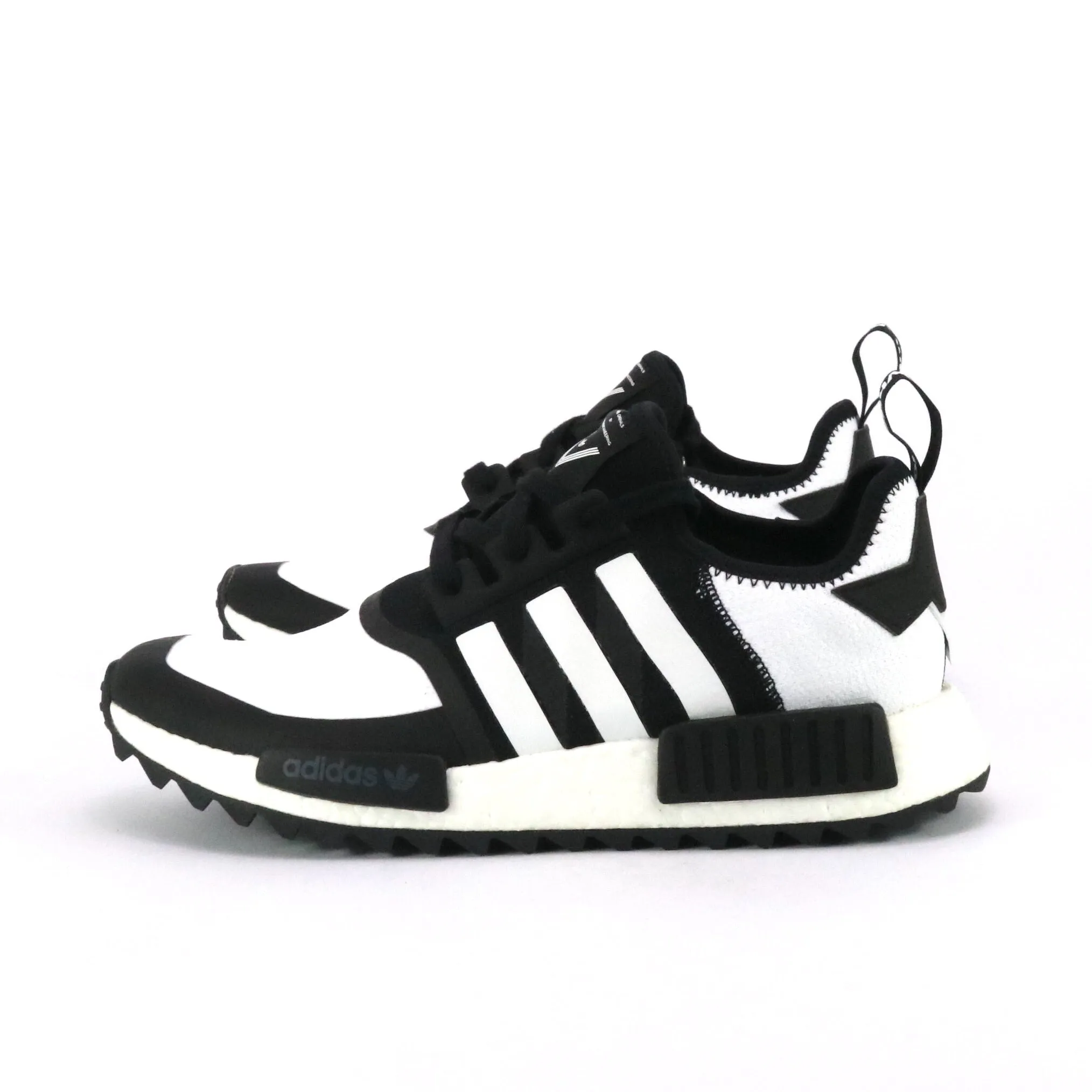 Adidas NMD R1 Trail White Mountaineering Schwarz Weiß Adidas Sneakers