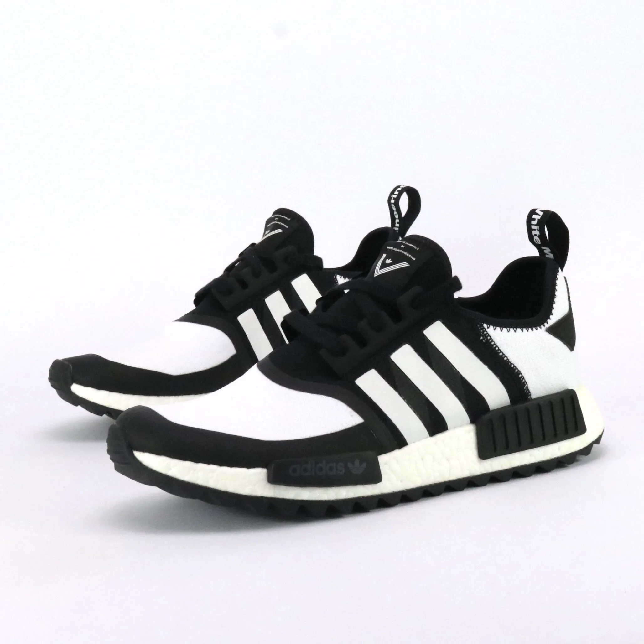 Adidas NMD R1 Trail White Mountaineering Schwarz Weiß Adidas Sneakers