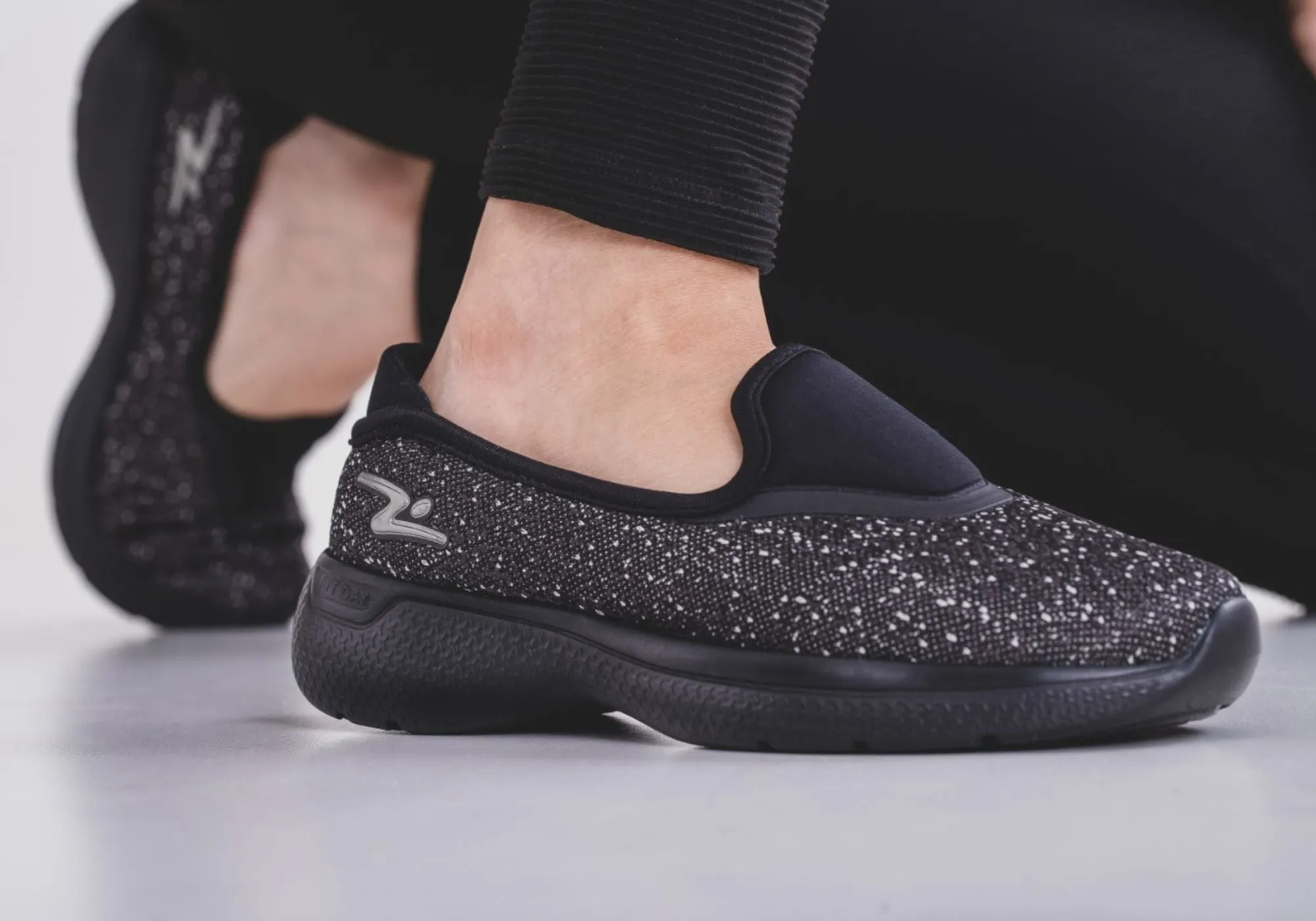 Adrun Cove Damen Bequeme Schlupfschuhe Hergestellt in Brasilien Adrun Schuhe
