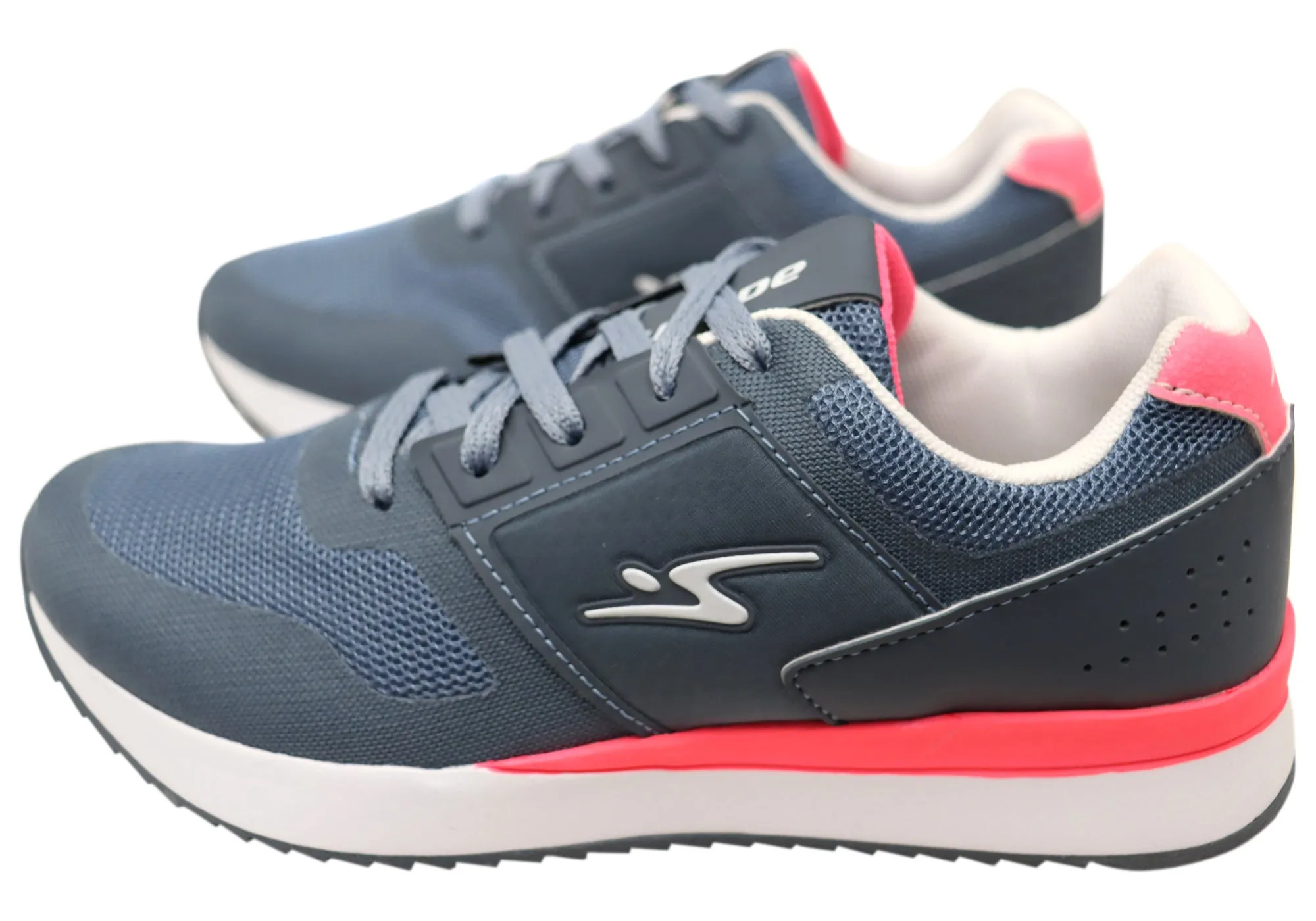 Adrun Walkabout Damen Bequeme Schnürschuhe Hergestellt in Brasilien Adrun Schuhe