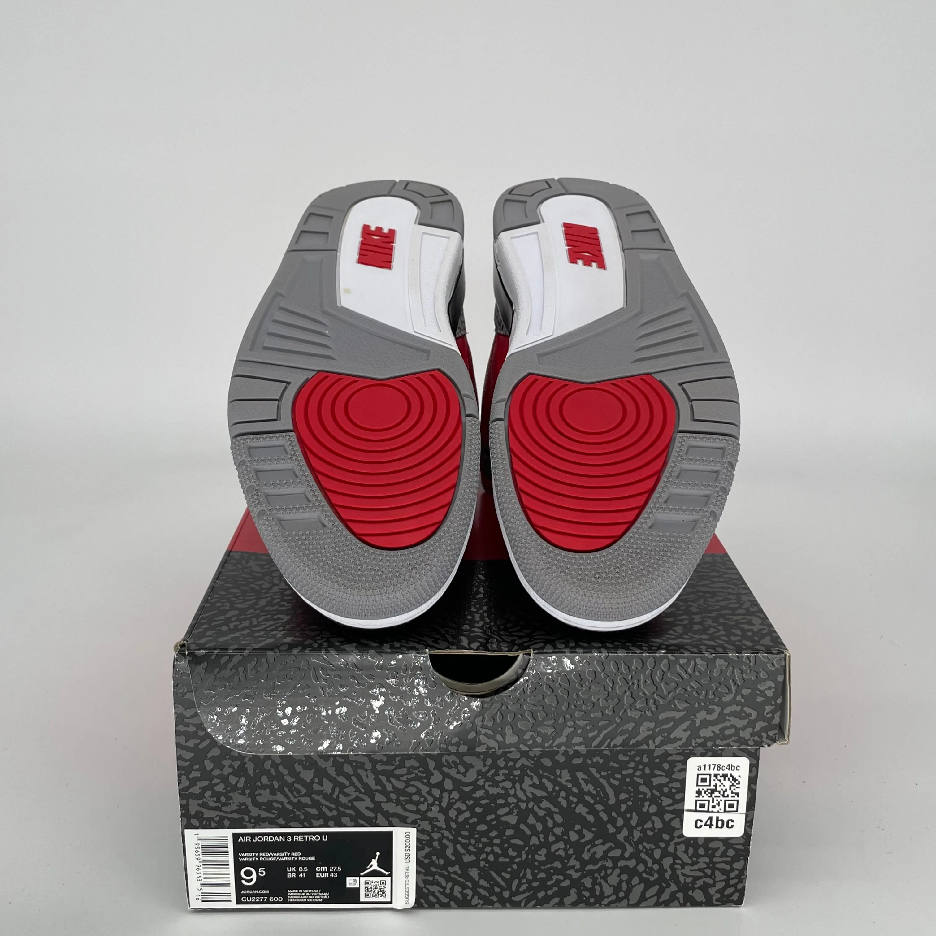 AIR JORDAN 3 UNITE CHI GRÖßE 9.5 CU2277-600