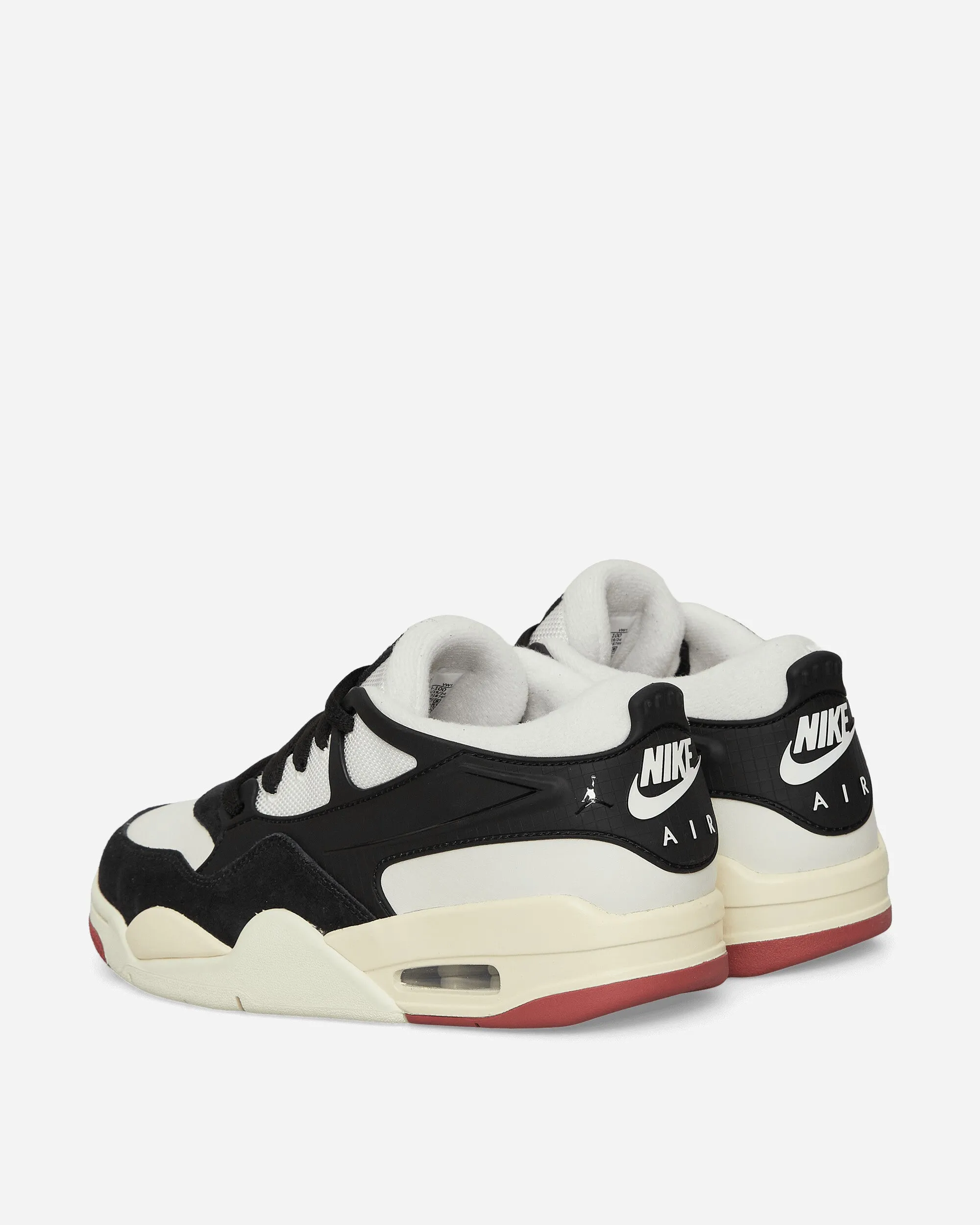 Air Jordan 4 RM Sneakers Segel / Schwarz