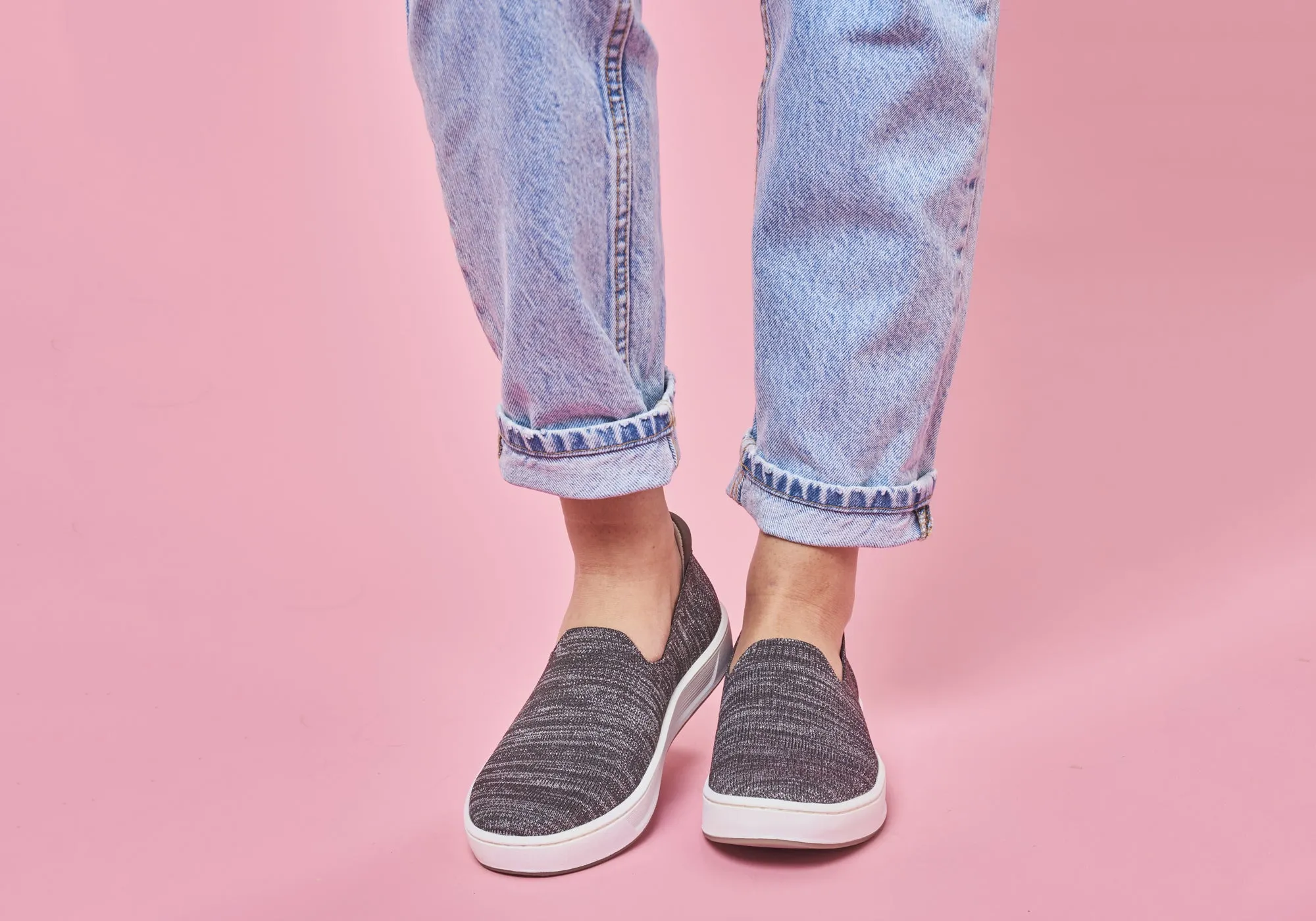 Align Cosmic Damen Slip-On Schuhe mit bequemer und unterstützender Fußgewölbestütze - Align Schuhe