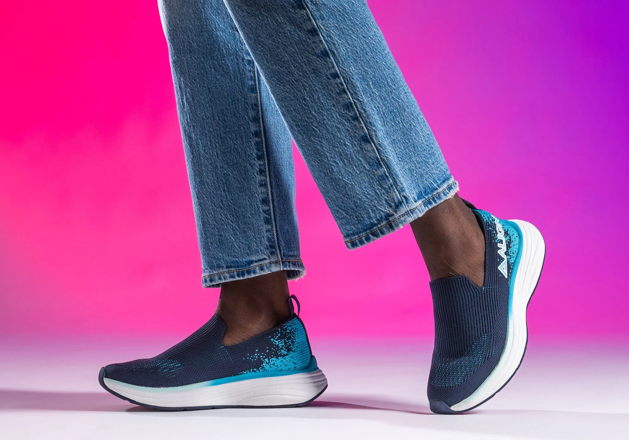 Align Thorne Damen-Sneaker mit unterstützender Weite und Fußgewölbestütze, Schlupf-Sneaker