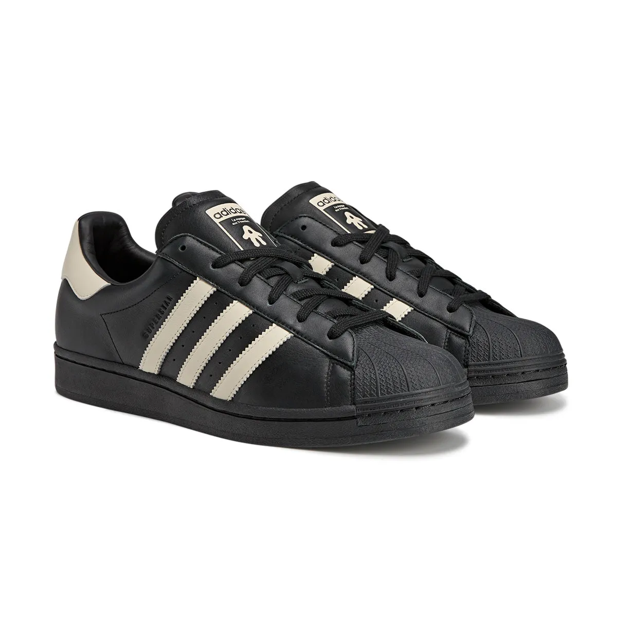  Avavav Superfinger Superstar ‚Core Black Cream‘
