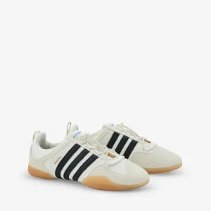 Bad Bunny x Ballerina Off White | Kernschwarz | Gum adidas Kleidung