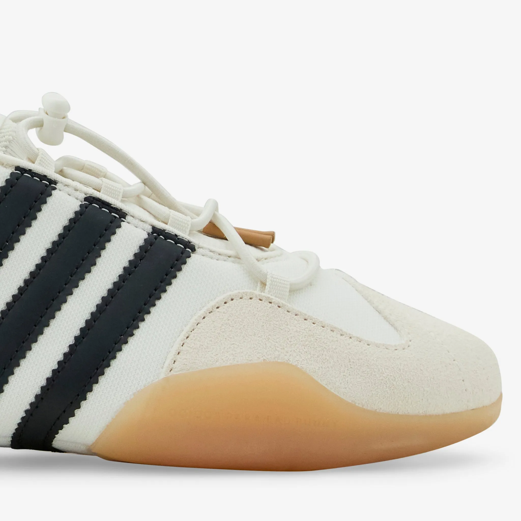 Bad Bunny x Ballerina Off White | Kernschwarz | Gum adidas Kleidung