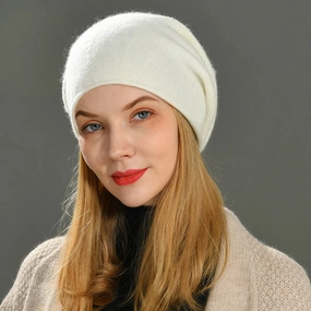 Bonnet Femme en Cachemire Lger C Smossy winter-knitted-hat