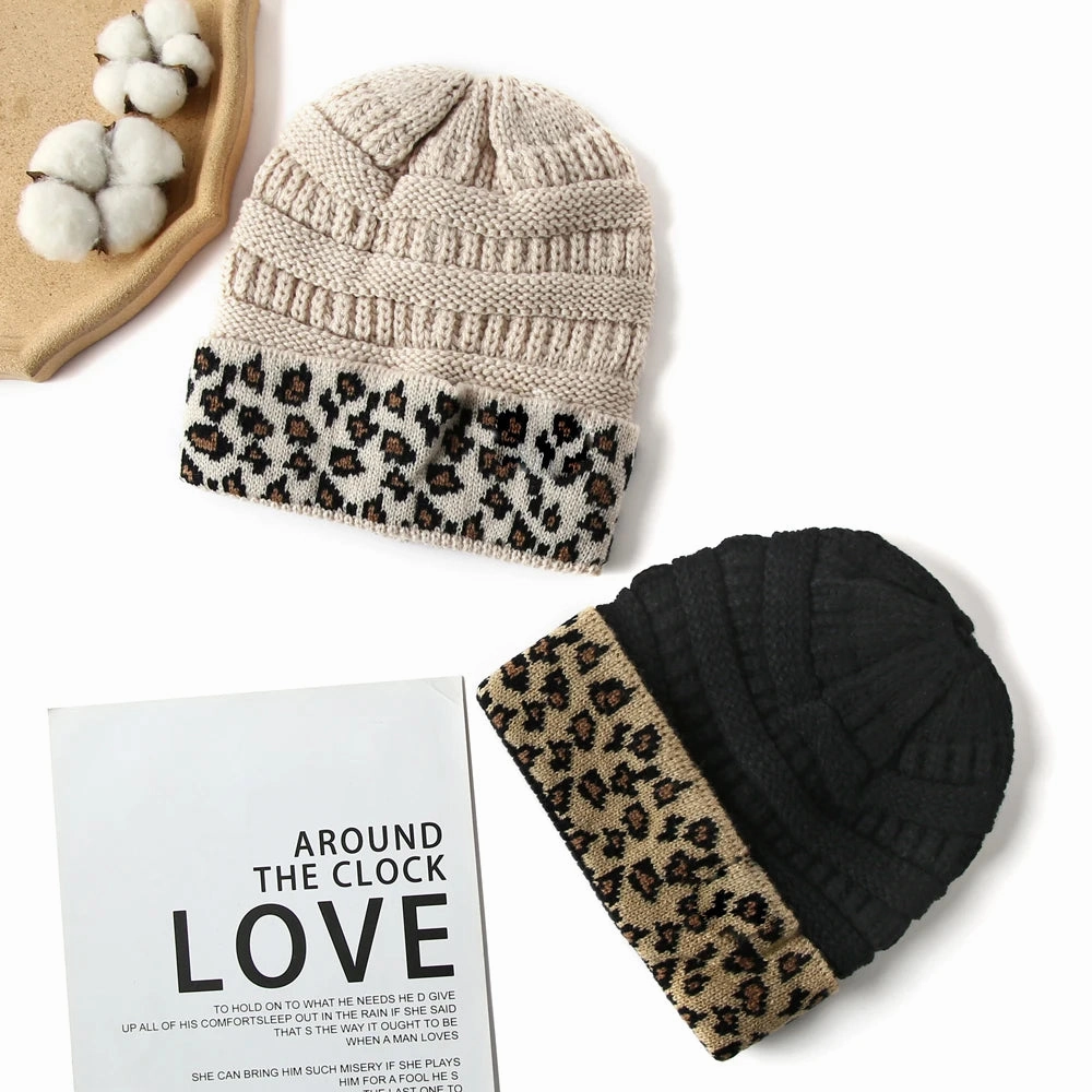 Bonnet Femme Hiver avec Revers Lopard C FelineFold