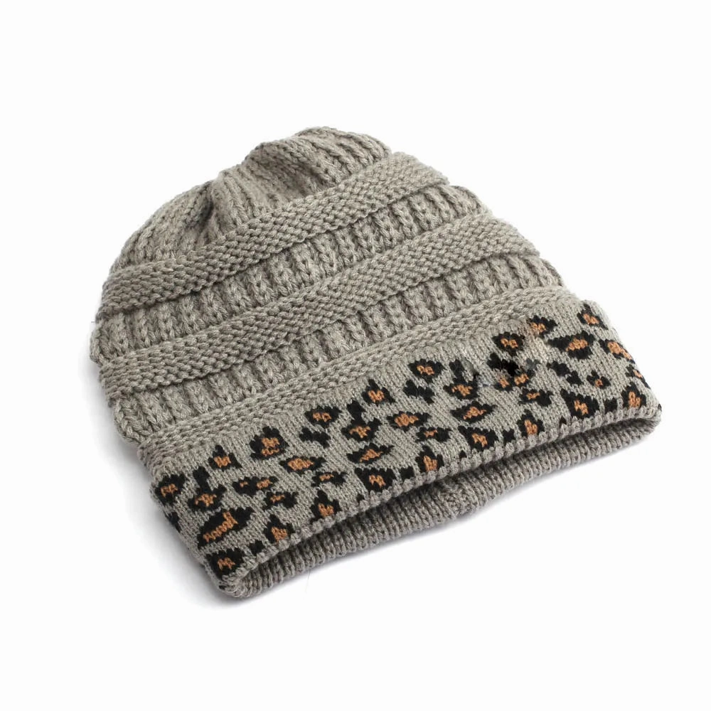 Bonnet Femme Hiver avec Revers Lopard C FelineFold