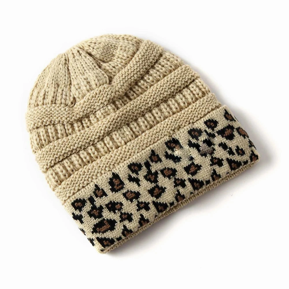 Bonnet Femme Hiver avec Revers Lopard C FelineFold