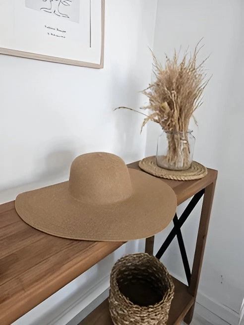 Chapeau de Paille - GoldenGaze