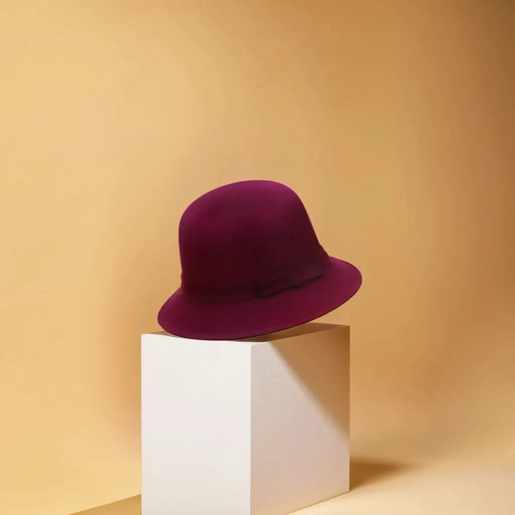 Chapeau Melon Cloche Femme - Chic & Classe