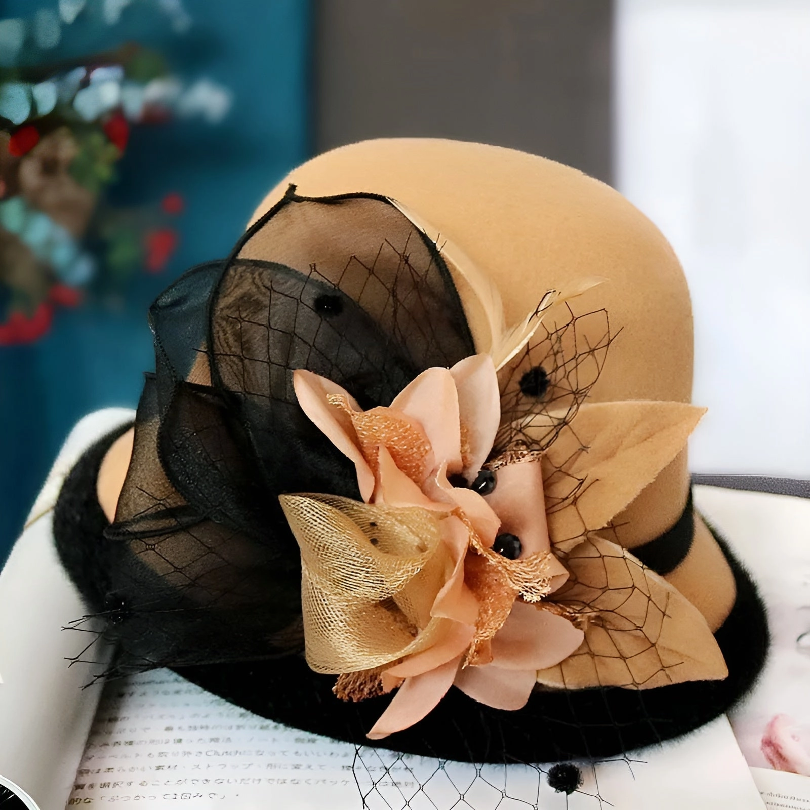 Chapeau Melon.Cloche Femme  Fleur