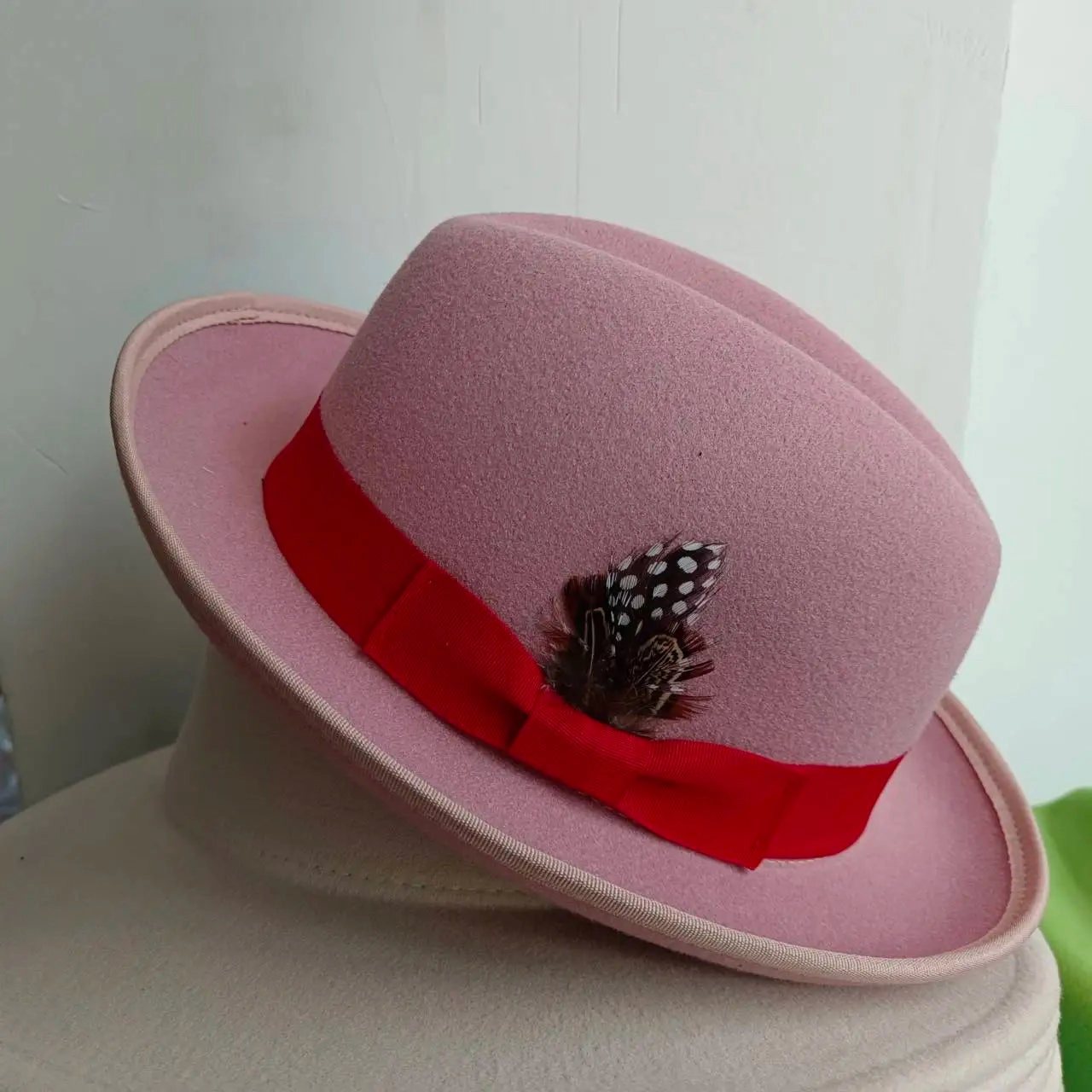 Chapeau Melon Fedora Plume