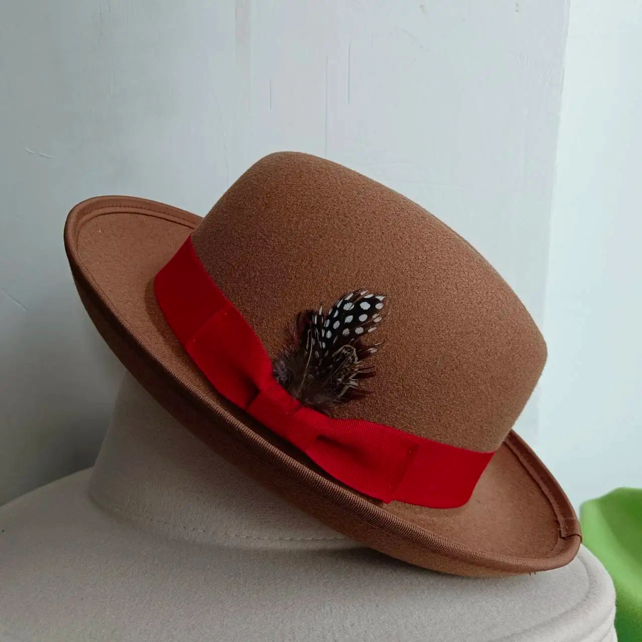 Chapeau Melon Fedora Plume