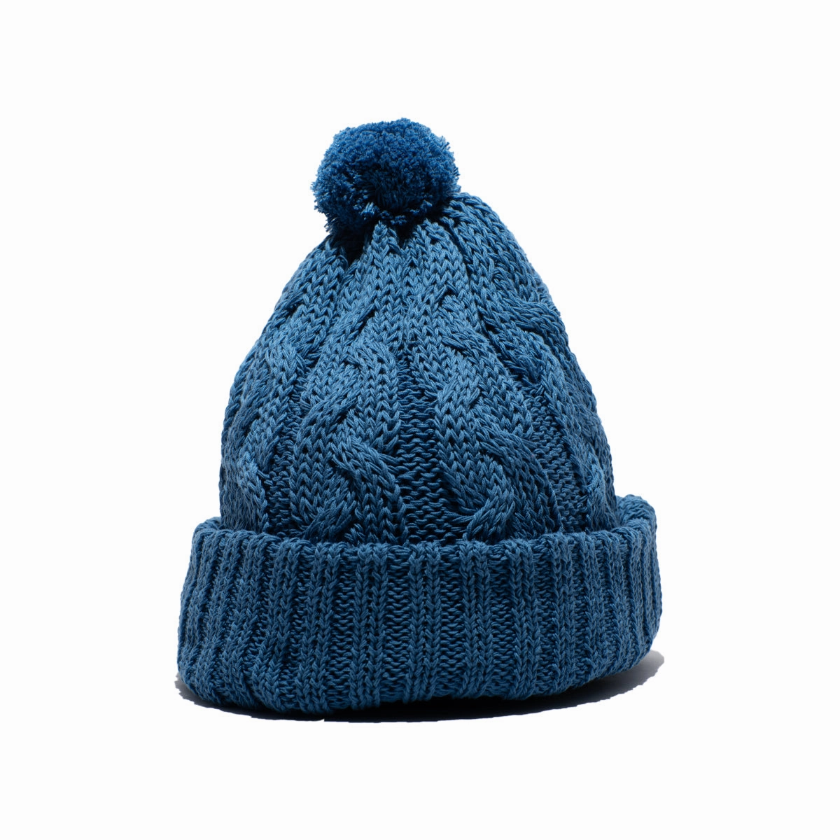 CHUNKY CABLE BEANIE - Blue