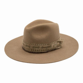 Dream as Lightning winter-woolen-hat