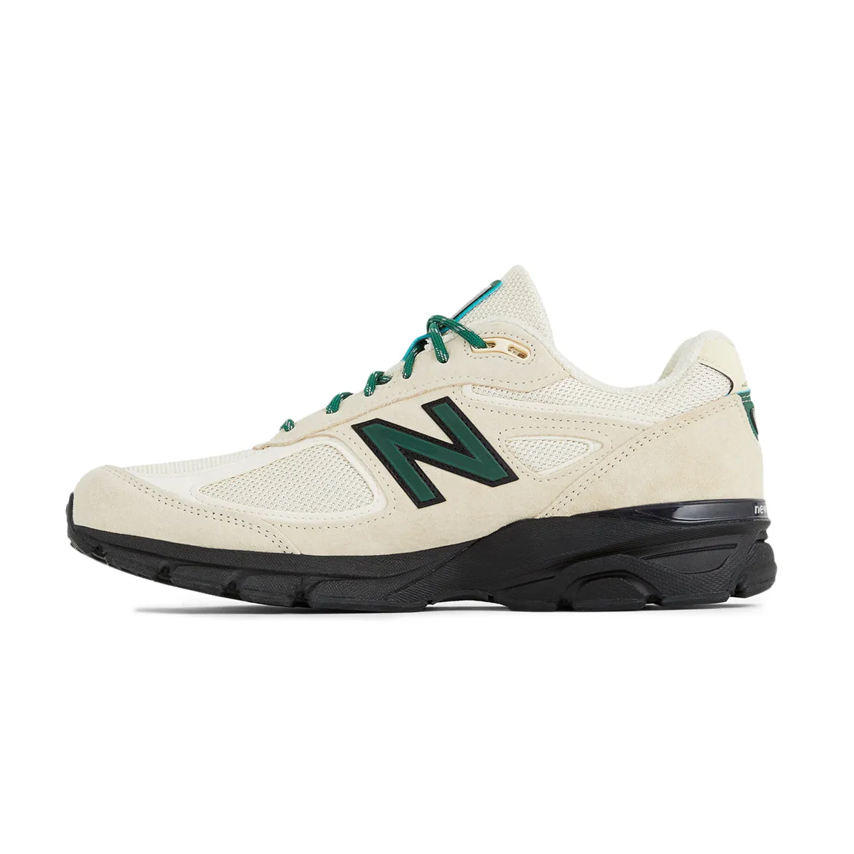 in USA 990v4 'Macadamia-Nuss'