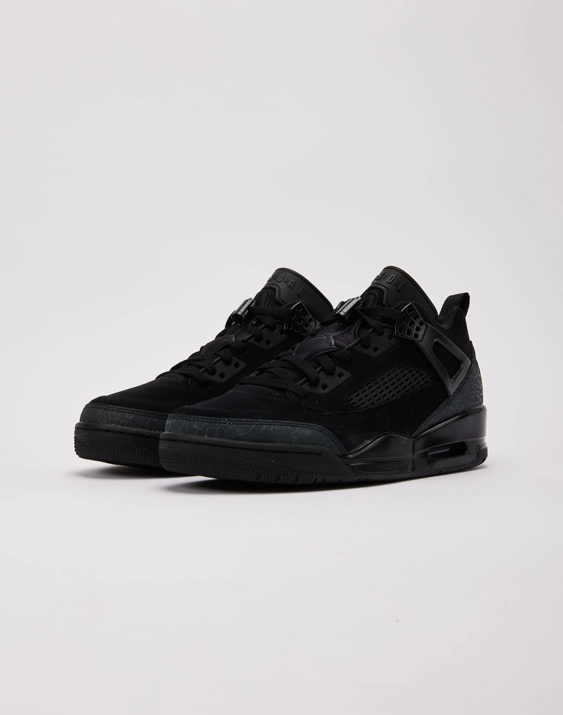 Jordan Spizike Low