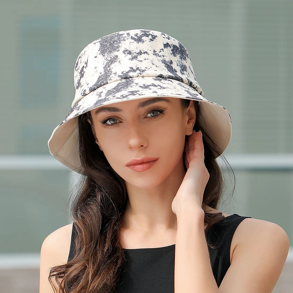 Karl Print Reversible Bucket Hat
