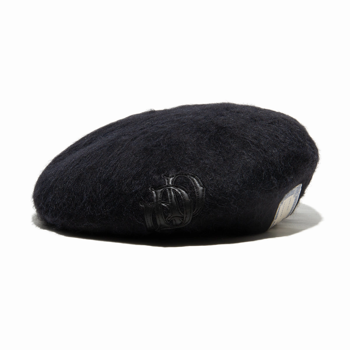 LEATHER WAPPEN FLUFFY BERET - Black fashion-beret