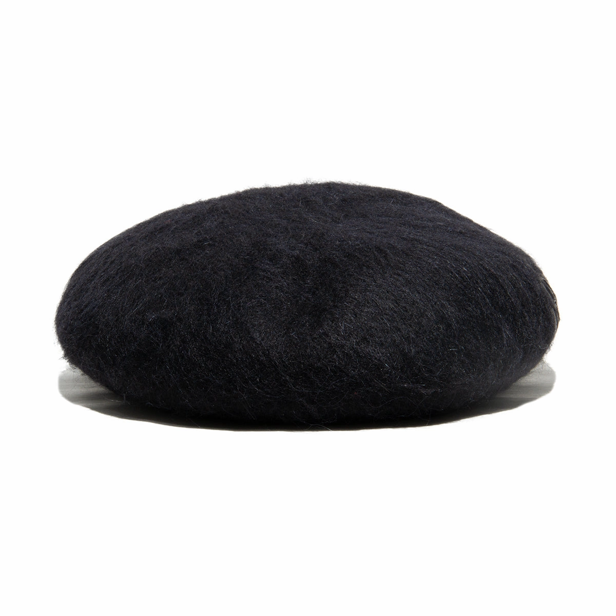 LEATHER WAPPEN FLUFFY BERET - Black