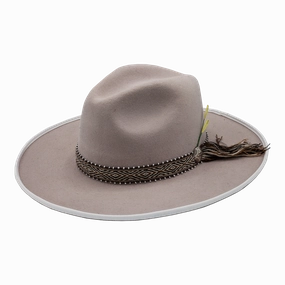 Lilies Off Trail winter-woolen-hat