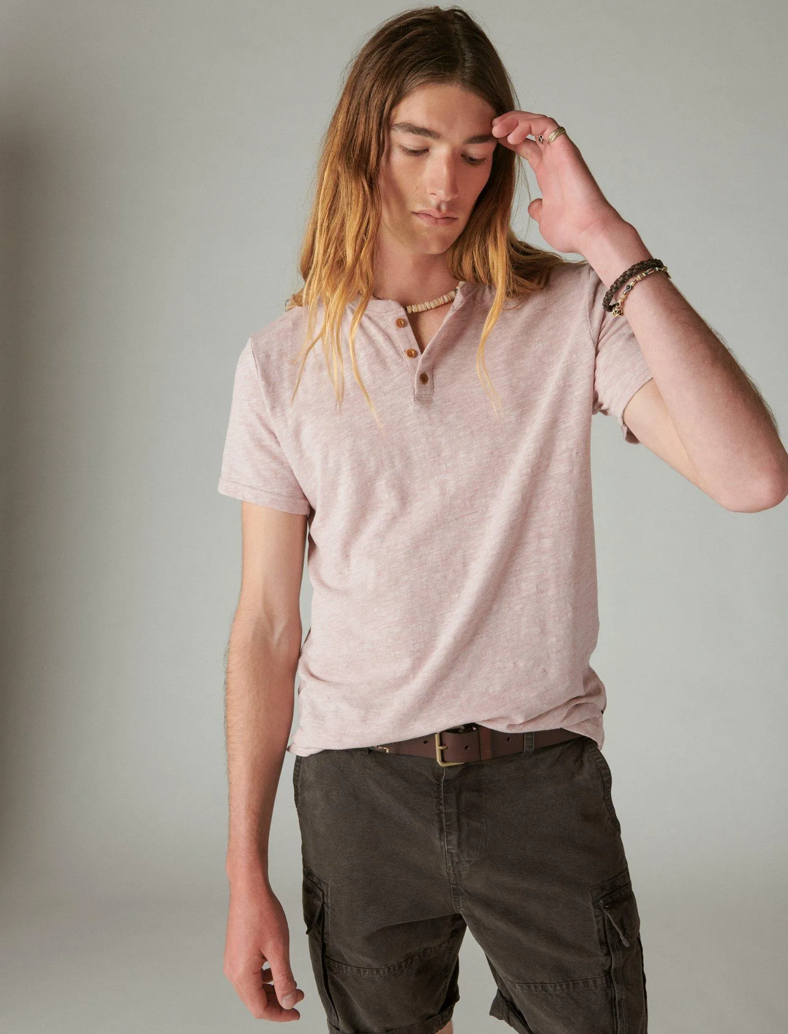 Lucky Brand Leinen Henley mit kurzen Ärmeln in Mauve Shadows Lucky Brand