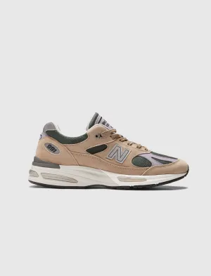 MADE IN UK 991 V2 