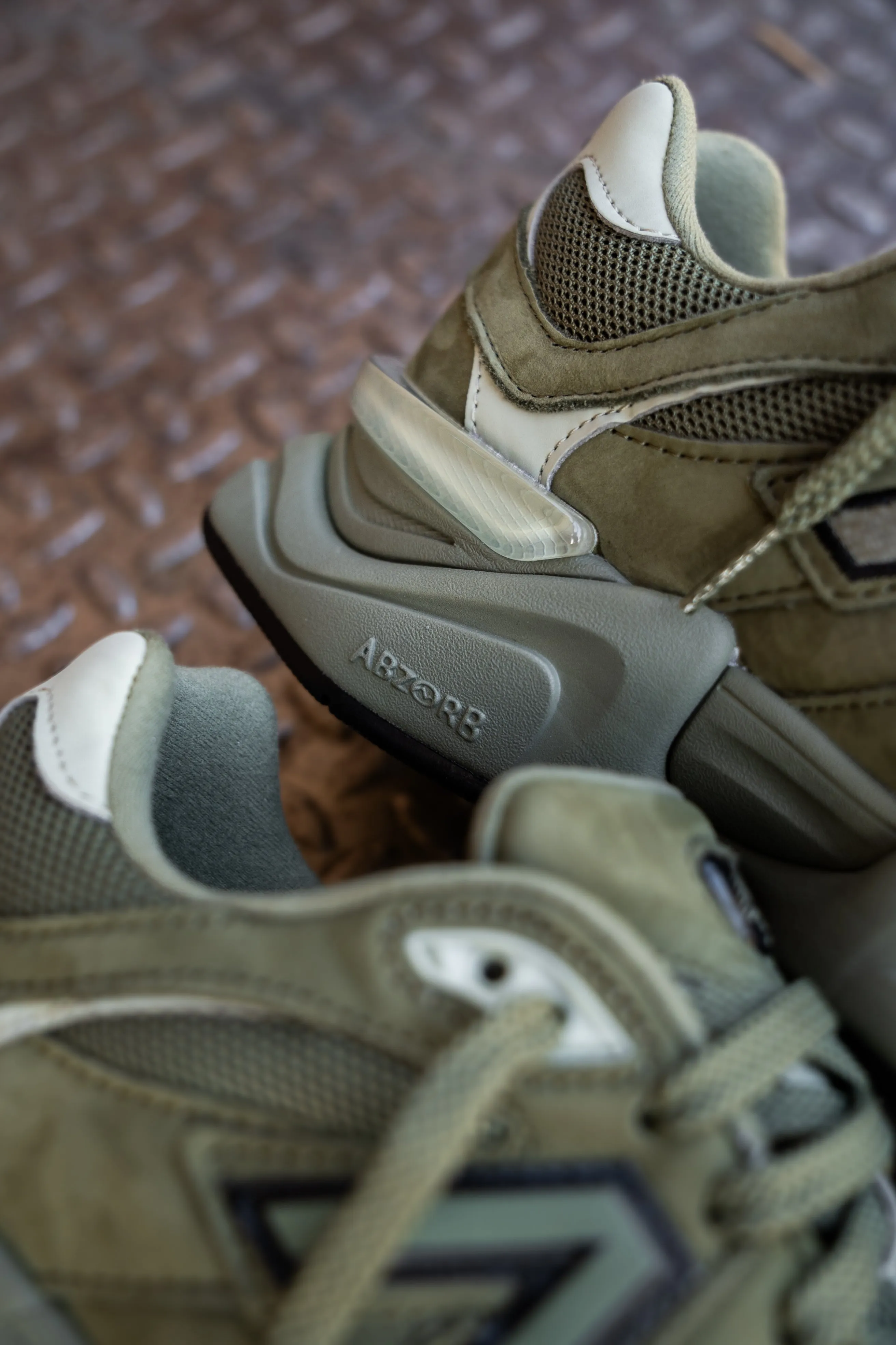 Herren New Balance 9060 (Dunkles Olivgrün) - U9060ZGD