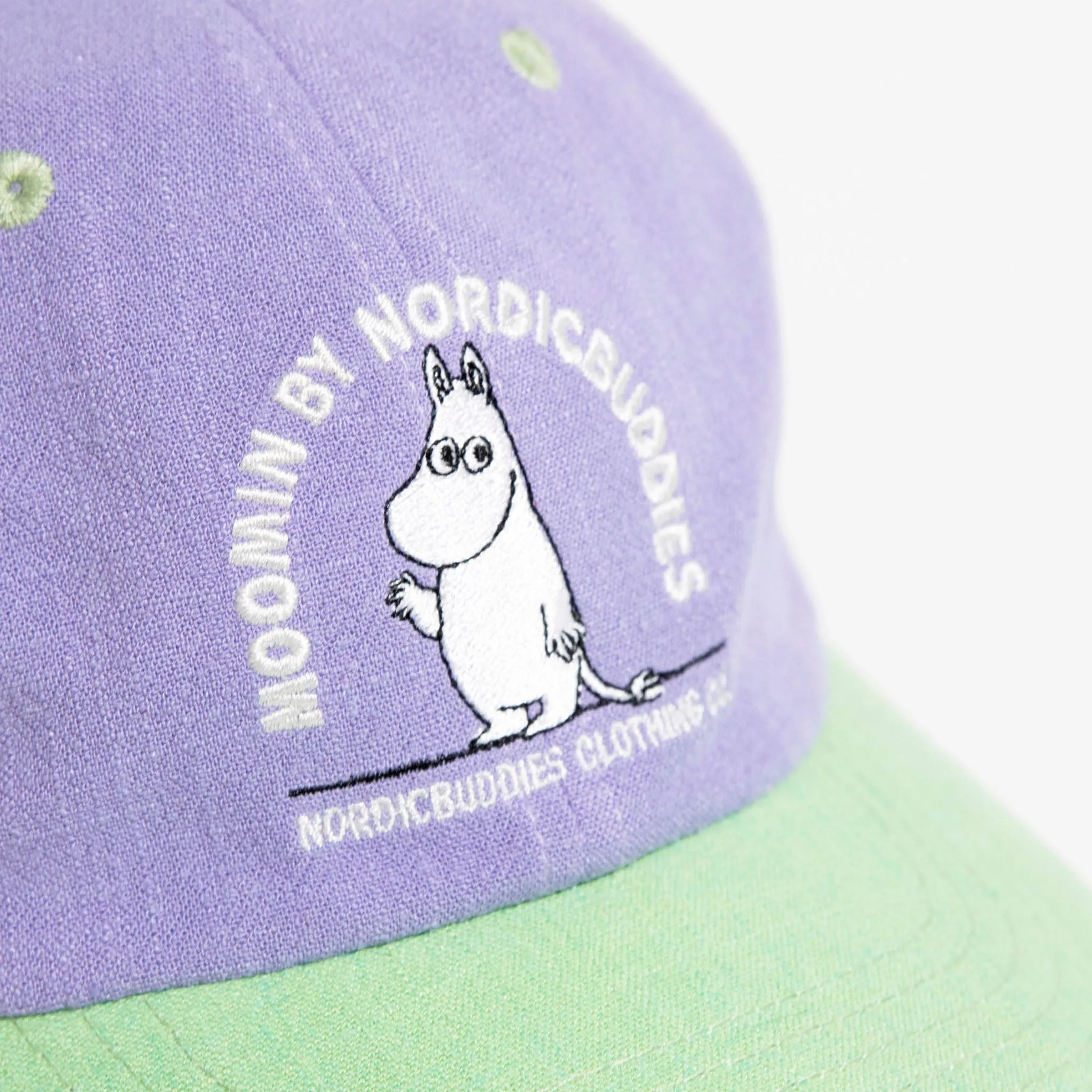 Moomintroll's Greeting Adult Cap