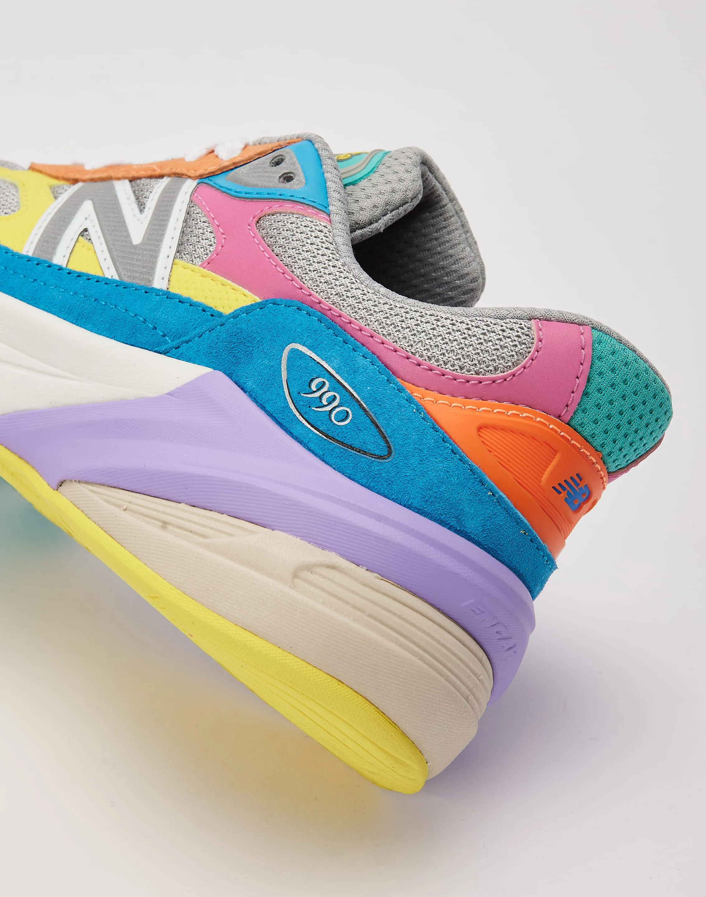 New Balance 990v6 'Gelato' Grundschule