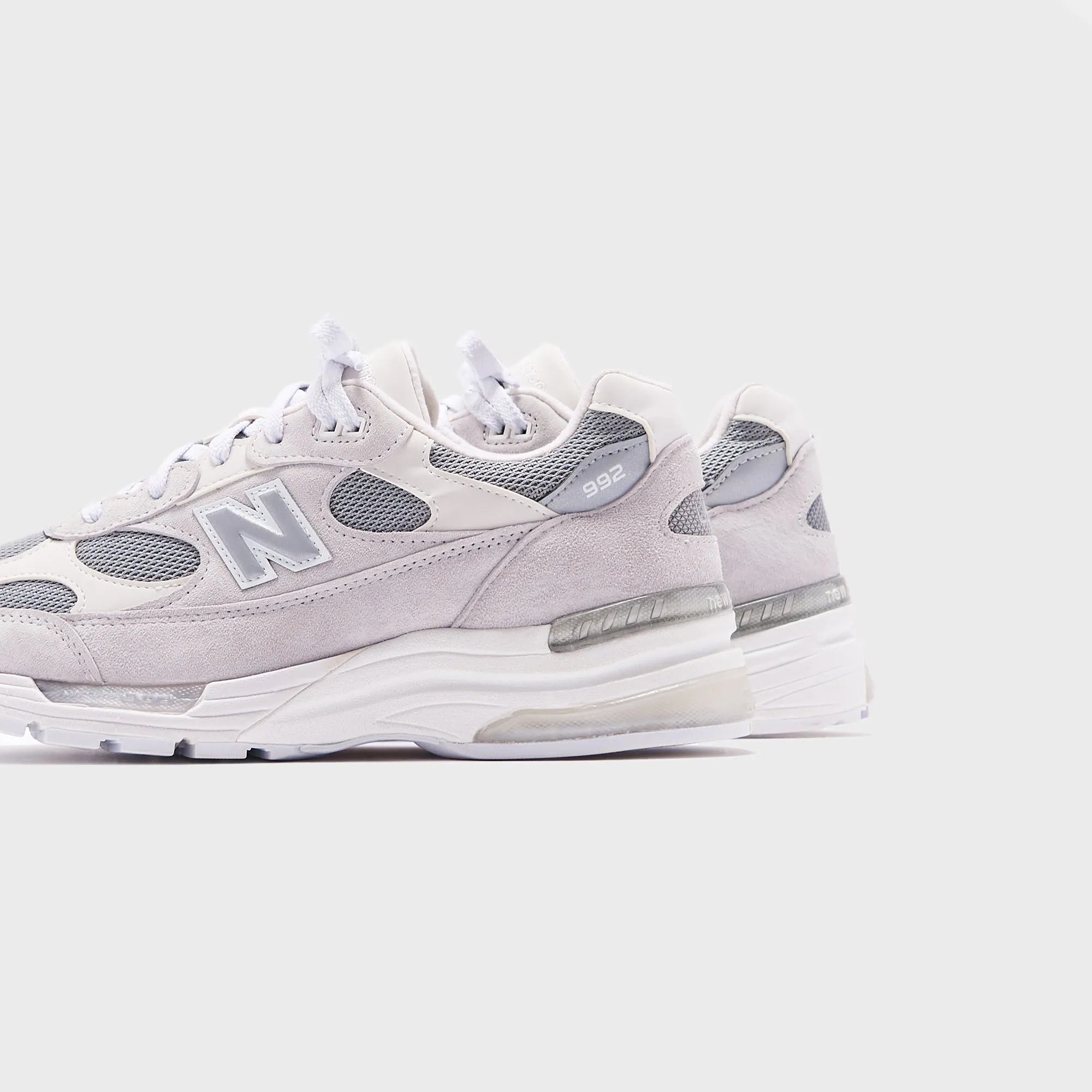 New Balance 992 Made in USA - Weiß / Silber Metallic