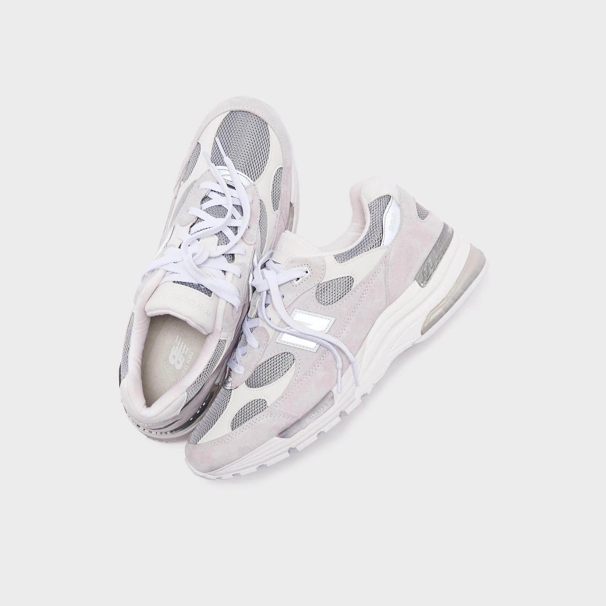 New Balance 992 Made in USA - Weiß / Silber Metallic
