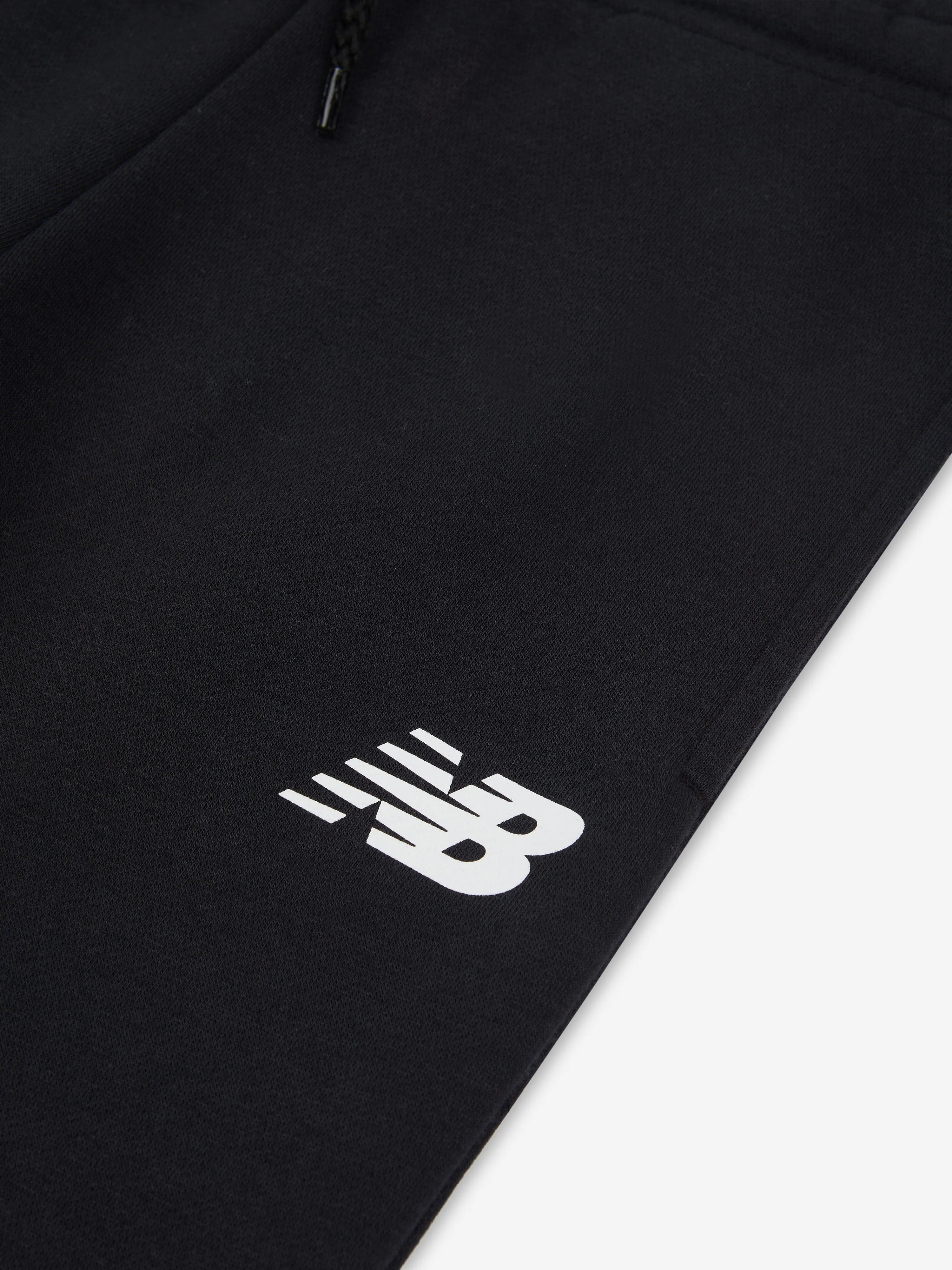 New Balance Jungen Brush Back Jogger mit gestapeltem Logo in Schwarz