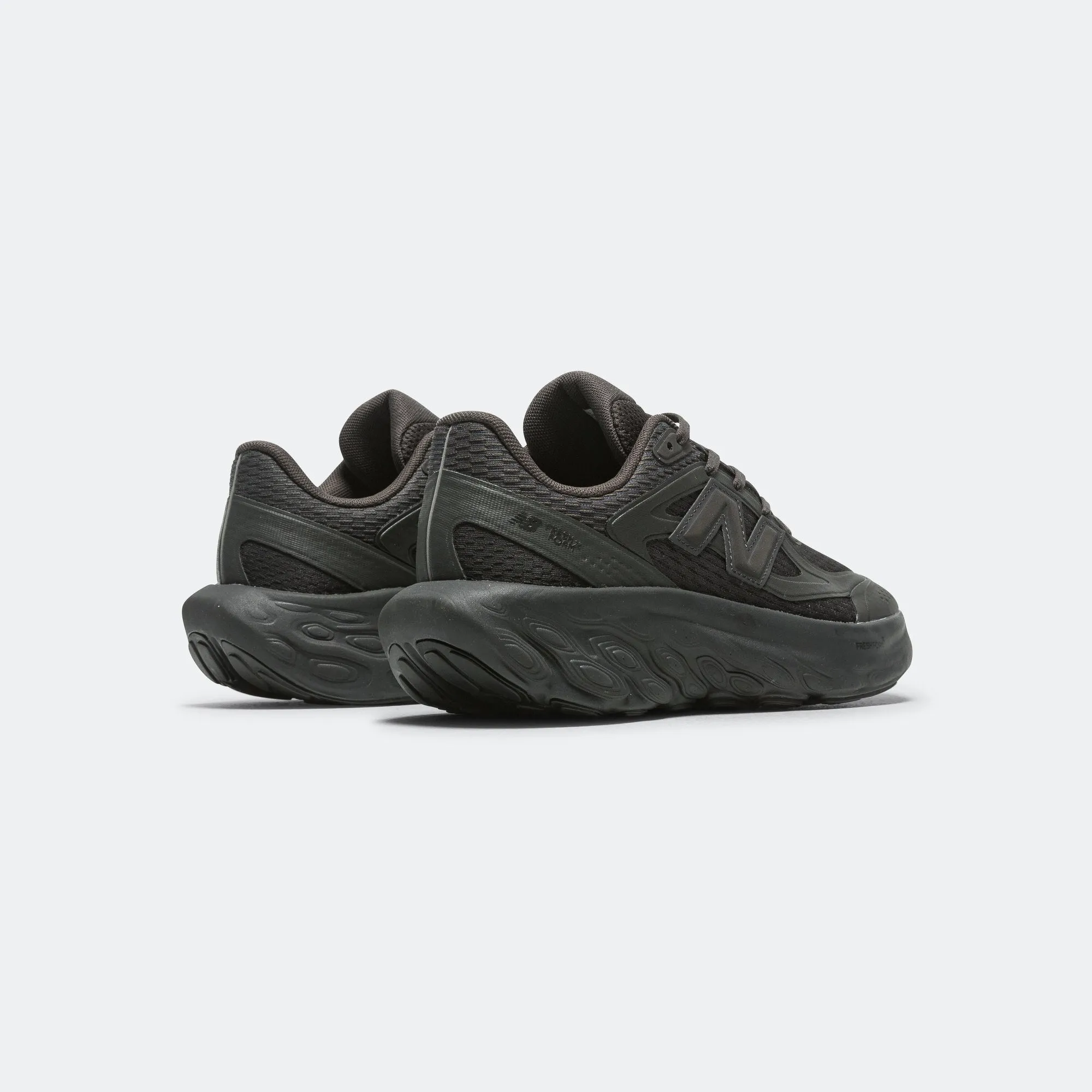 New Balance Kleidung Fresh Foam Trainer - UTRNWD
