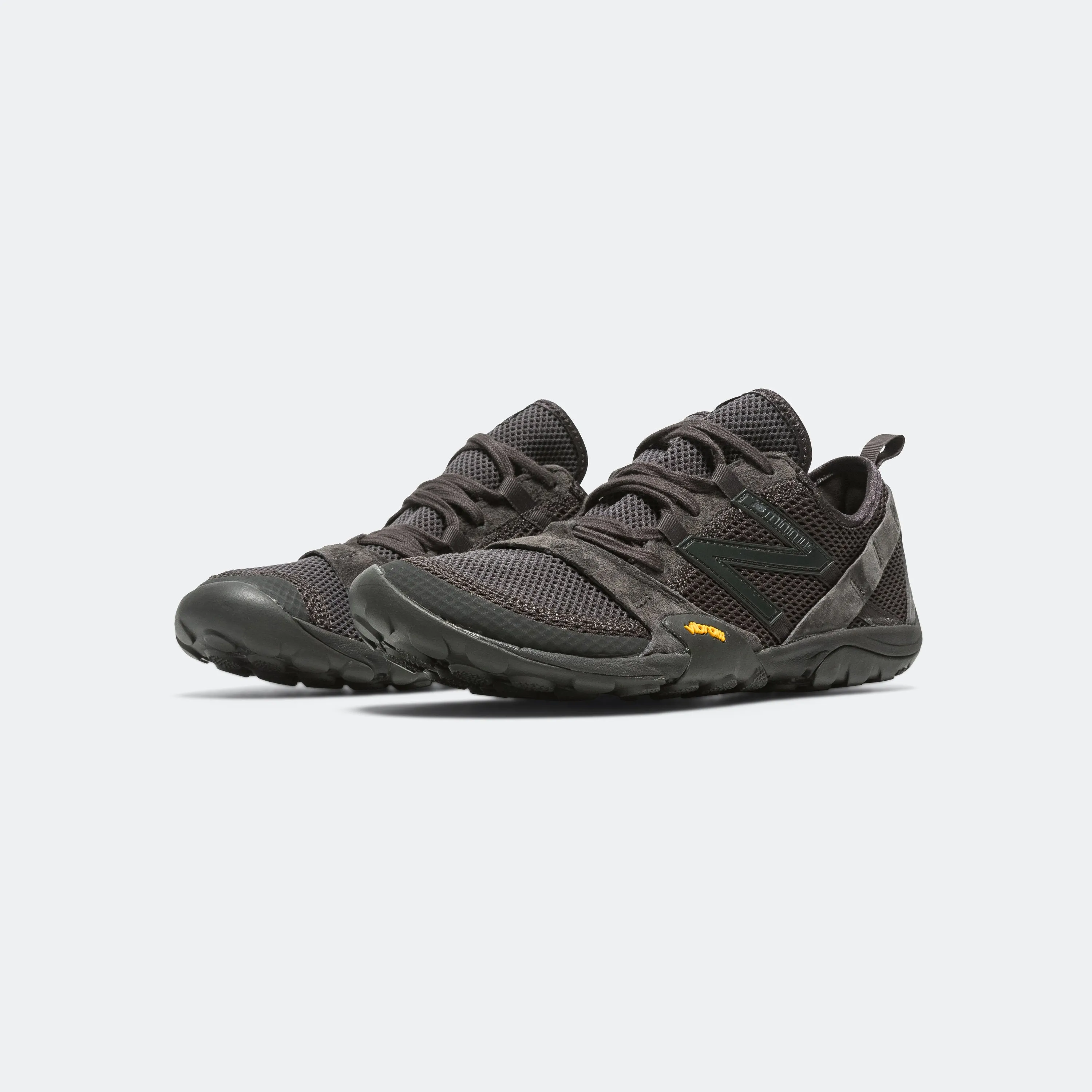 New Balance Kleidung MT10OAC