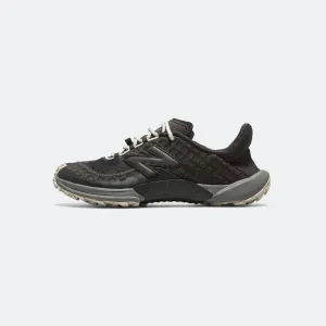 New Balance Kleidung MTM10LEA