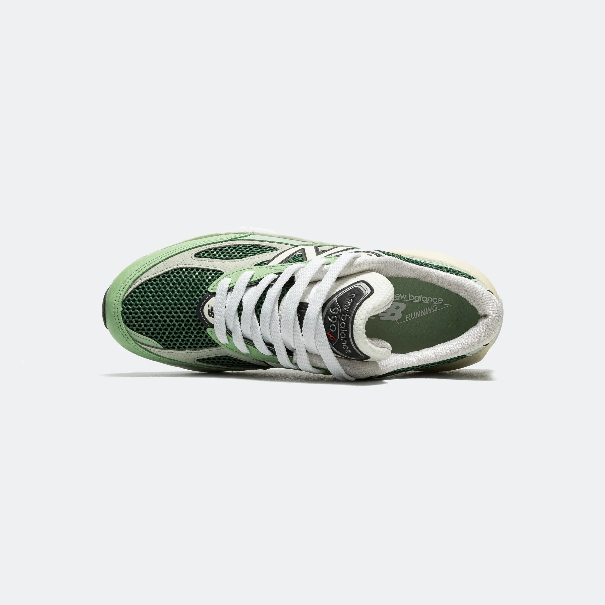 New Balance Kleidung U990AB6