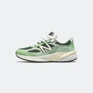 New Balance Kleidung U990AB6