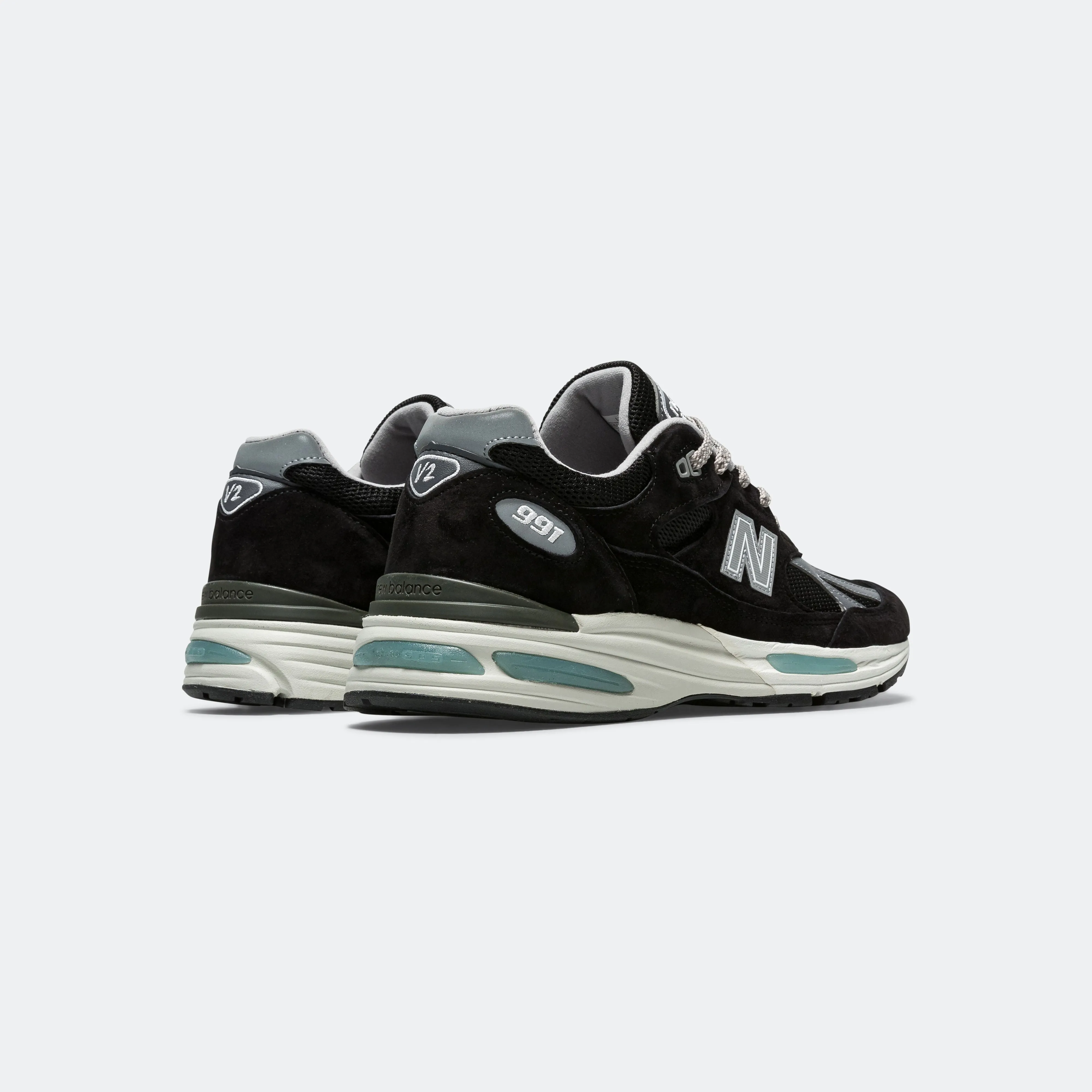 New Balance Kleidung U991BK2