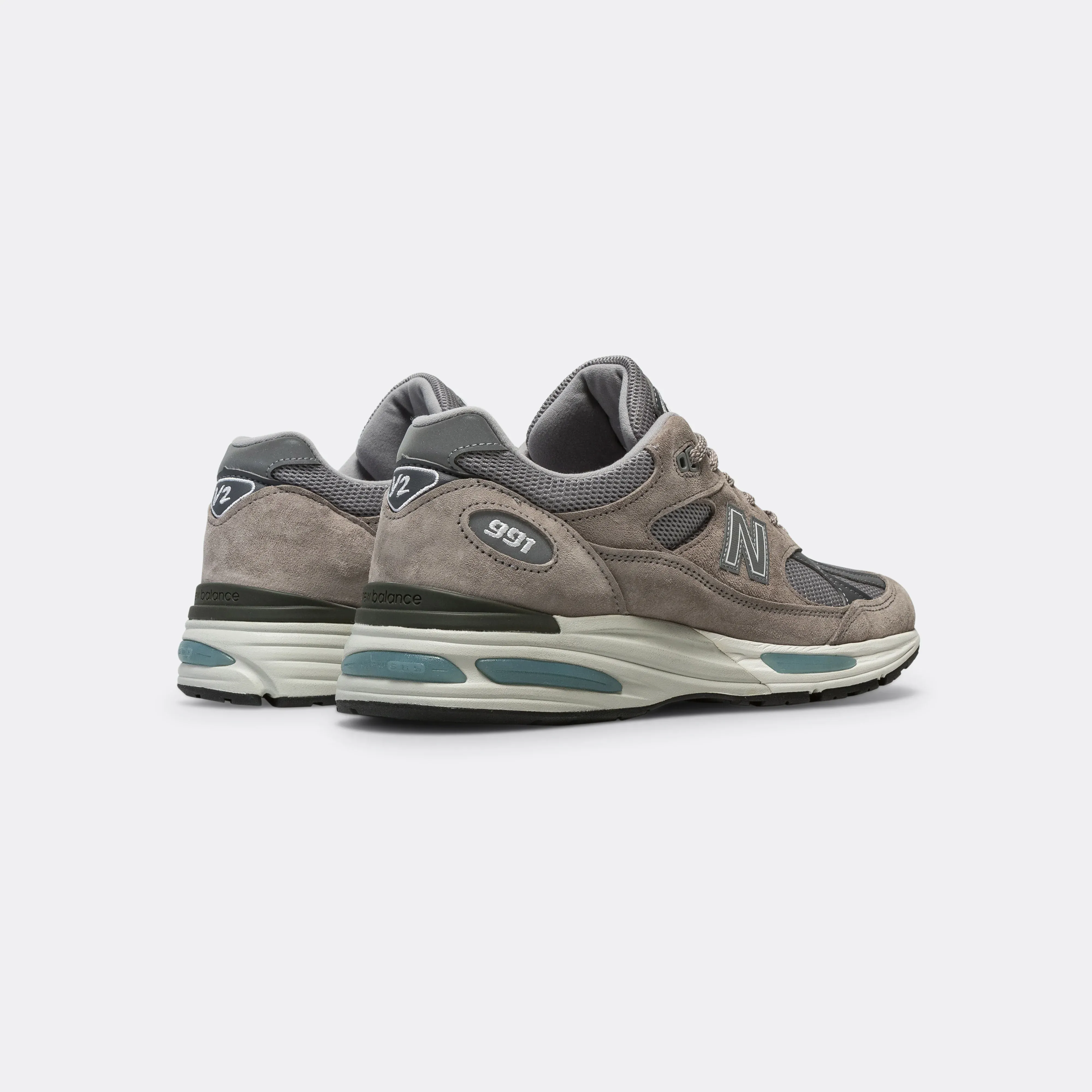 New Balance Kleidung U991GL2