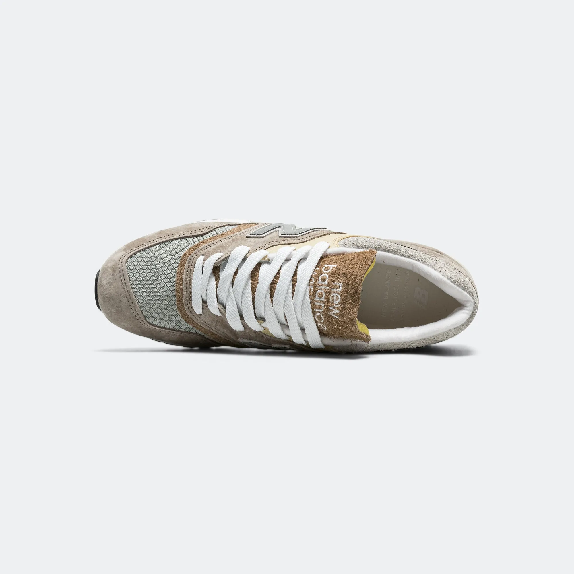New Balance Kleidung U997MG
