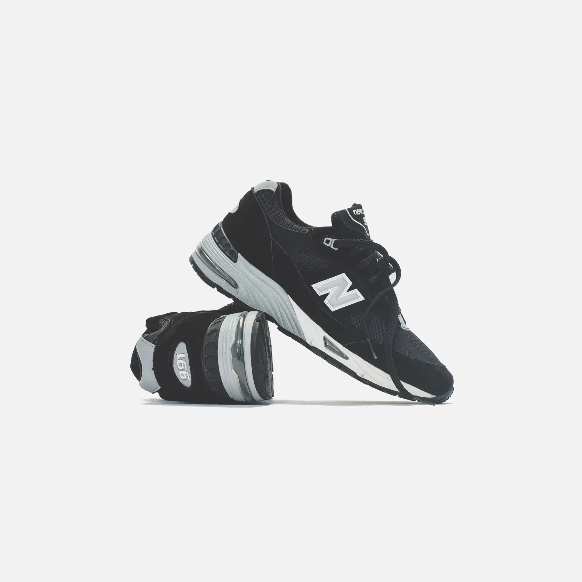 New Balance Made in UK 991 - Schwarz / Weiß
