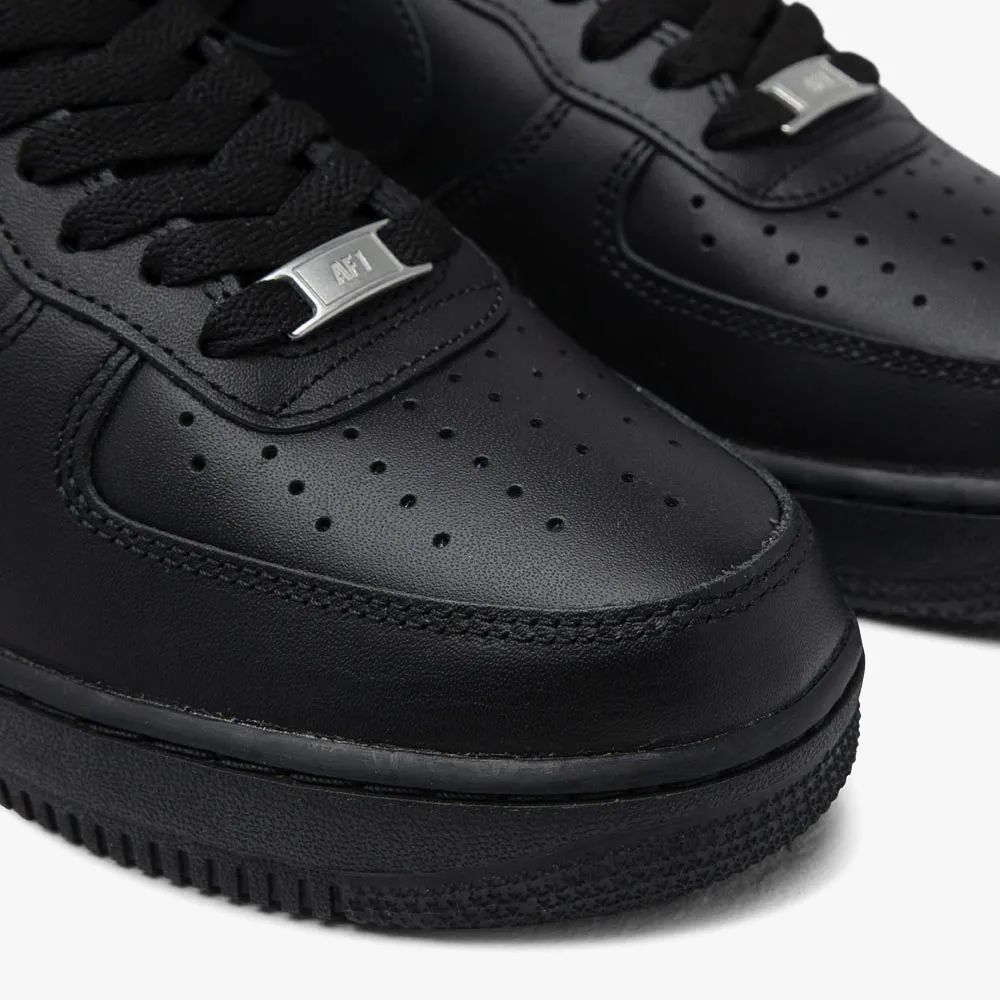 Nike Air Force 1 '07 Schwarz / Schwarz