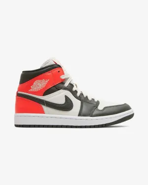 NIKE AIR JORDAN1 WMNS MID HELLES OREWOOD
