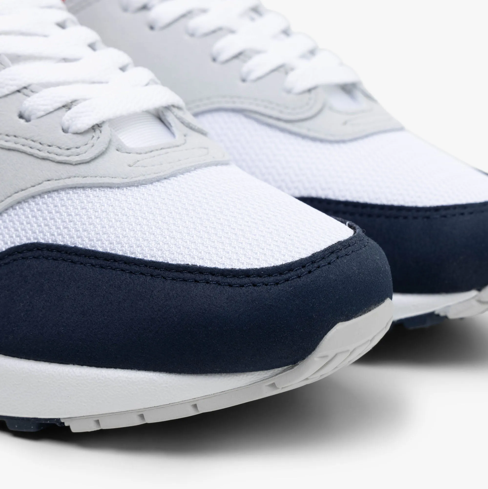 Nike Air Max 1 Obsidian / Metallisches Gold - Weiß